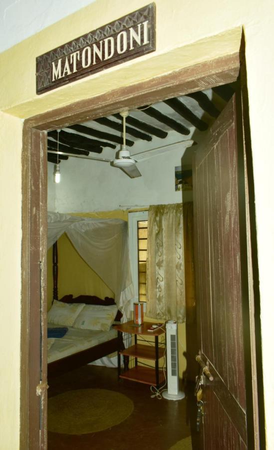 Jambohouse Lamu Bed & Breakfast Dış mekan fotoğraf
