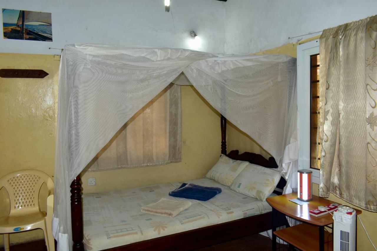 Jambohouse Lamu Bed & Breakfast Dış mekan fotoğraf