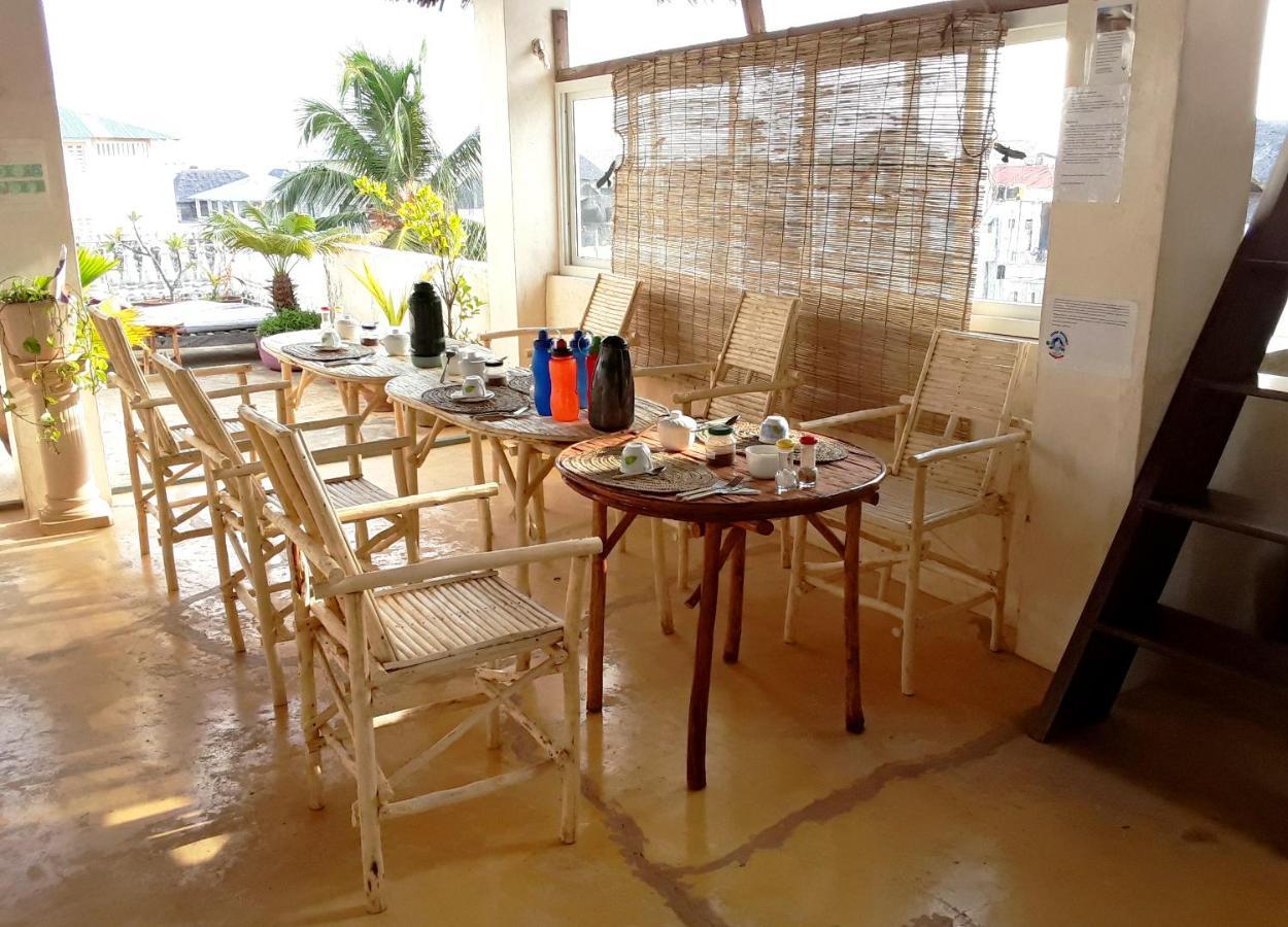 Jambohouse Lamu Bed & Breakfast Dış mekan fotoğraf